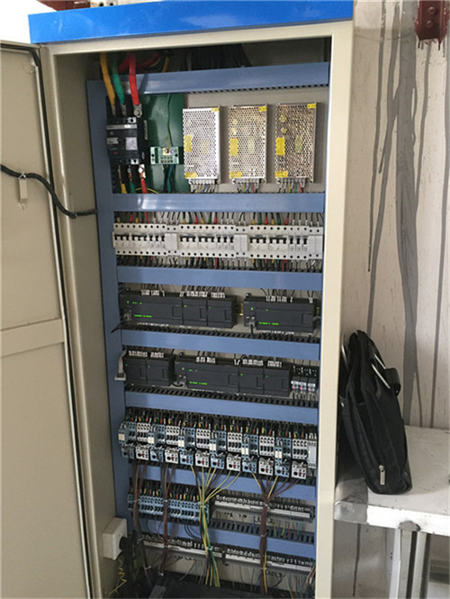 冷庫是依靠什么原理進行制冷的？