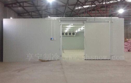 冷庫的耗電量跟哪些因素有關？